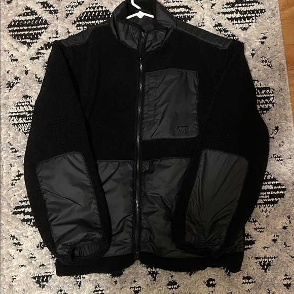 Vans Other - Vans - MTE Navigate Highpile Black - Jacket